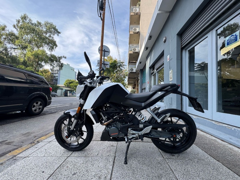 KTM duke 200cc — foto 7